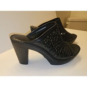 Born Black Leather Platform 3in Heel Slip.on Womans Sizw 10